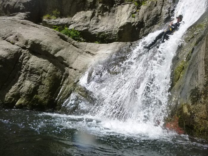 Canyoning Gourg des Anelles à Céret dans les Pyrénées Orientales